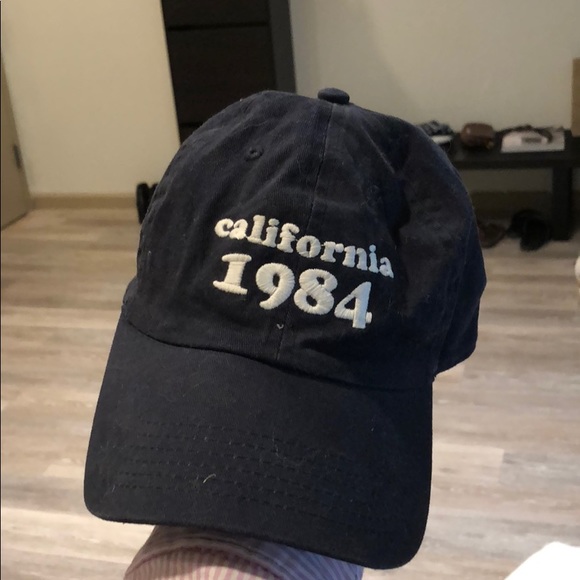 Brandy Melville Accessories - Brandy Melville hat